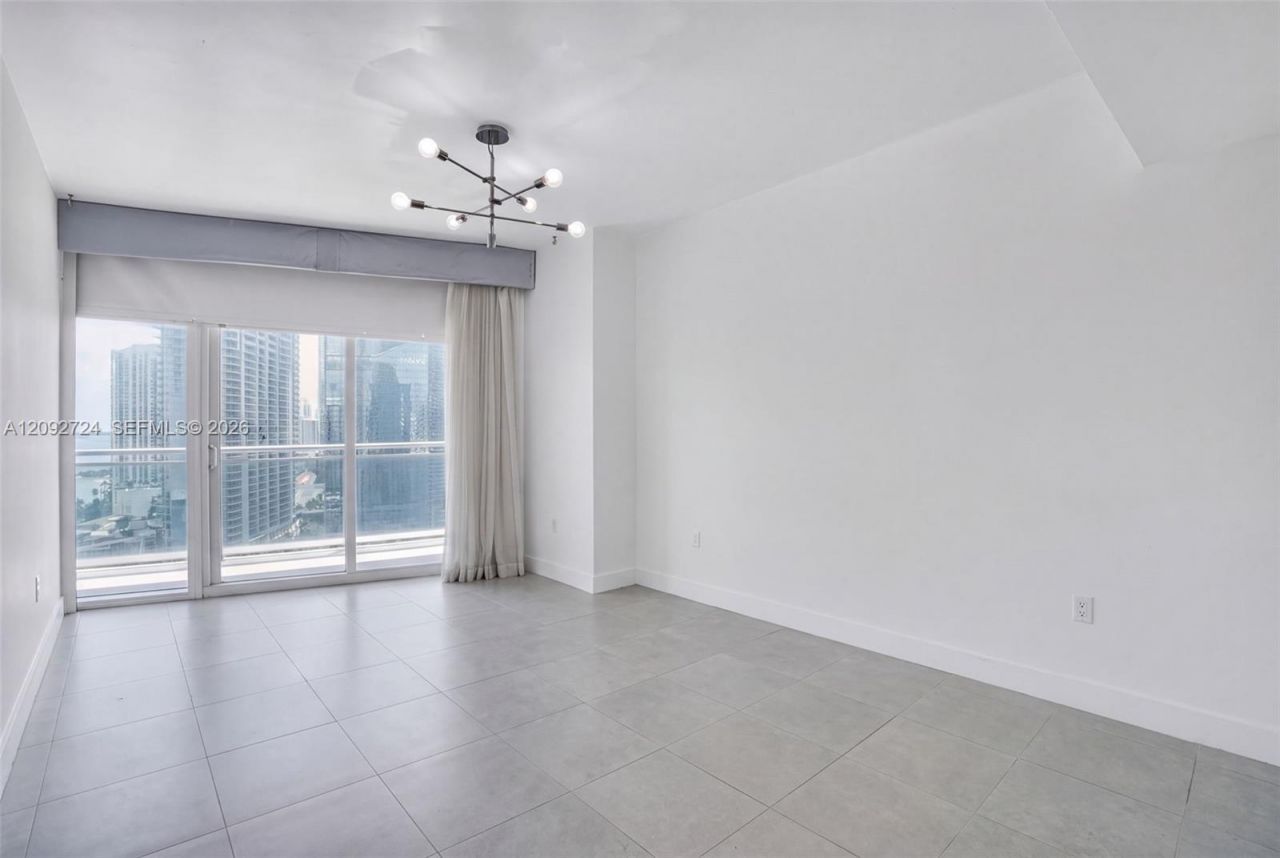 350 S Miami Ave , Unit 3602, Miami, FL 33130 Photo