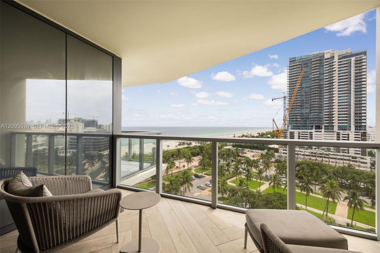 2201 Collins Ave , Unit 1108, Miami Beach, FL 33139 Photo