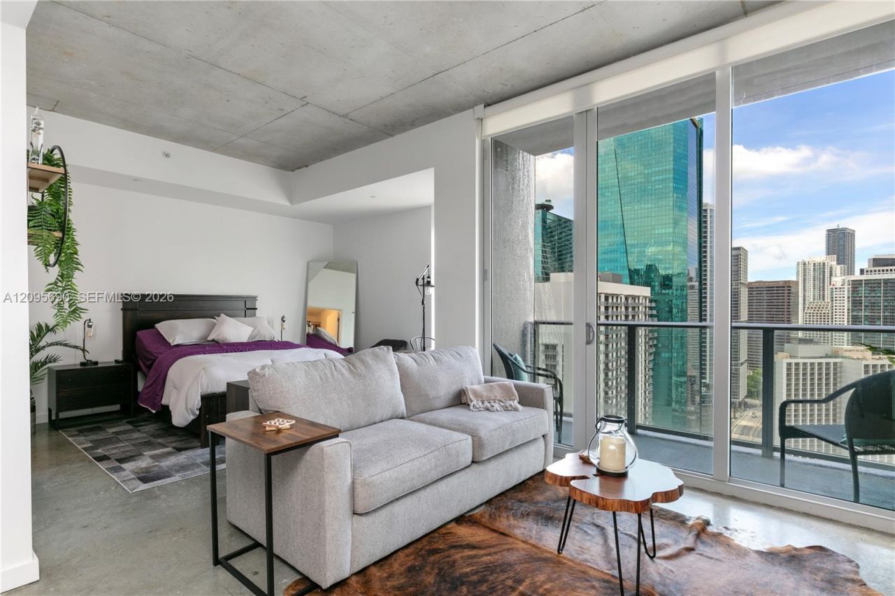151 SE 1st St , Unit 3103, Miami, FL 33131 Photo