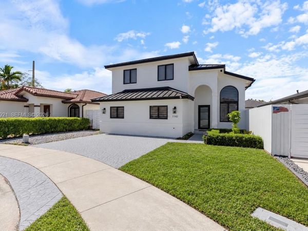 1140 SW 85th Ct, Miami, FL 33144