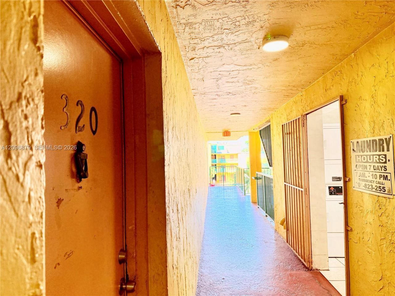 606 W 81st St, Unit 320, Hialeah, FL 33014 Photo