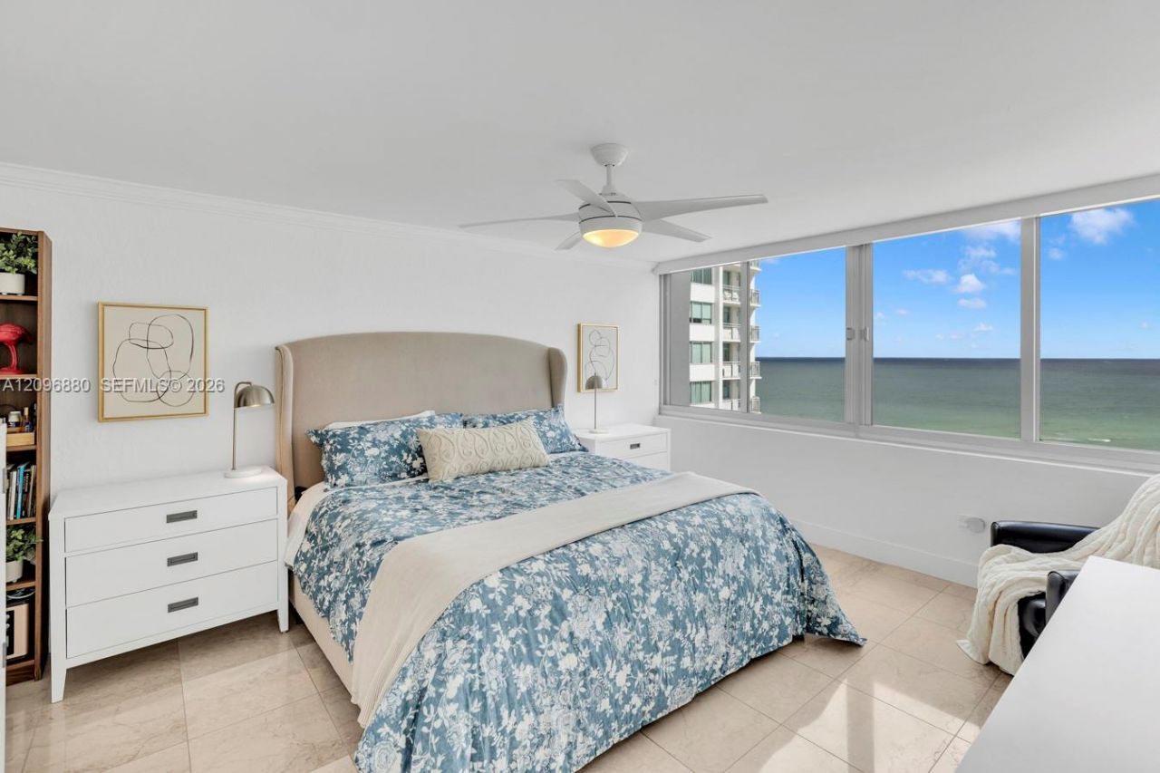 7135 Collins Ave, Unit 1126, Miami Beach, FL 33141 Photo