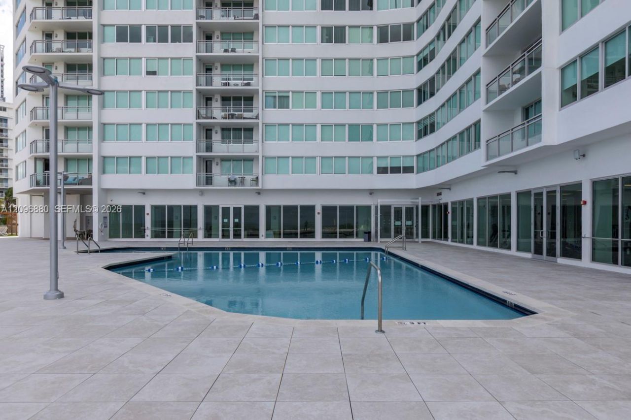 7135 Collins Ave, Unit 1126, Miami Beach, FL 33141 Photo