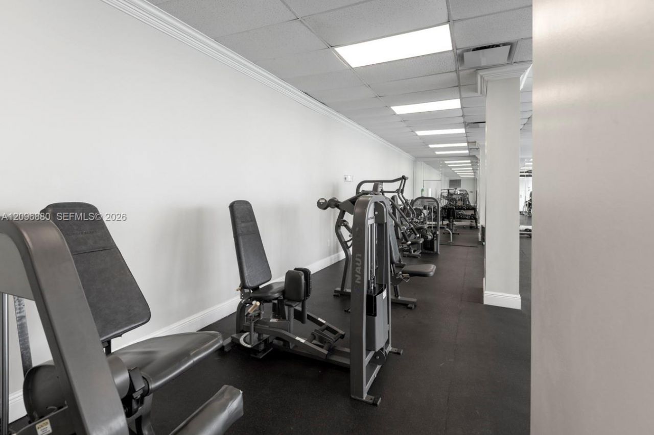7135 Collins Ave, Unit 1126, Miami Beach, FL 33141 Photo