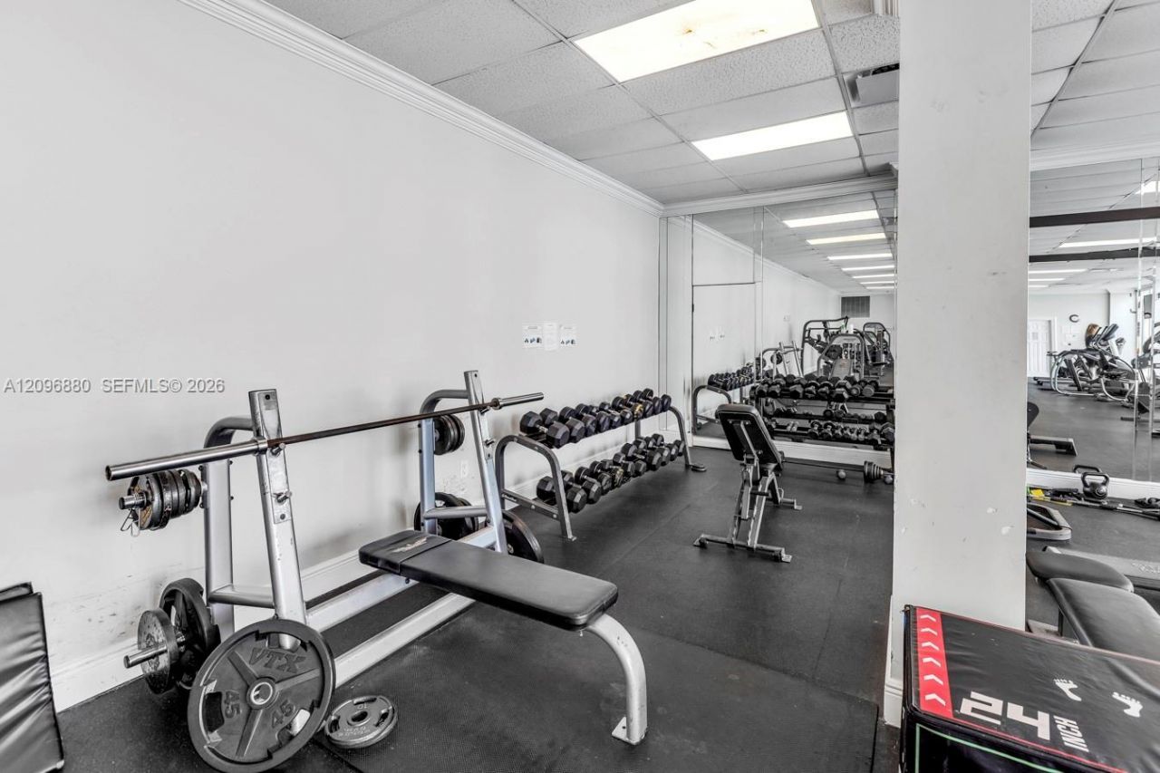 7135 Collins Ave, Unit 1126, Miami Beach, FL 33141 Photo
