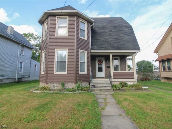 146 Charles Avenue SE, Warren, OH 44483