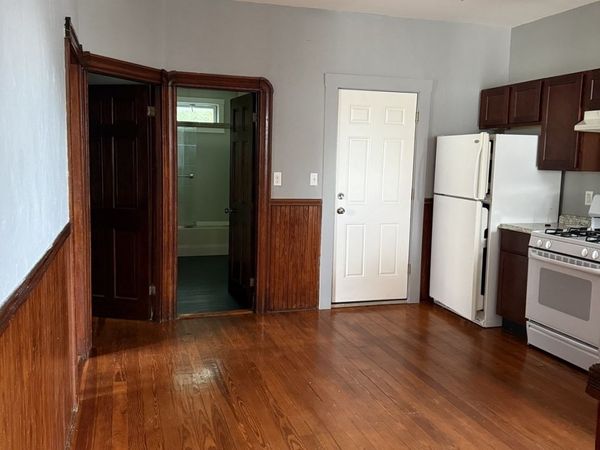 206 Belleville Rd, Unit 3, New Bedford, MA 02746