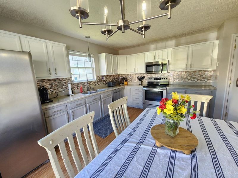3320 Brodbeck Place, Cincinnati, OH 45211 Photo 5