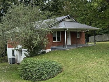75 Clark Street, Unit 1 & 2, Mt Vernon, KY 40456
