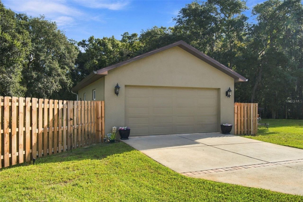 8985 Fairchild Court, New Port Richey, FL 34654 Photo