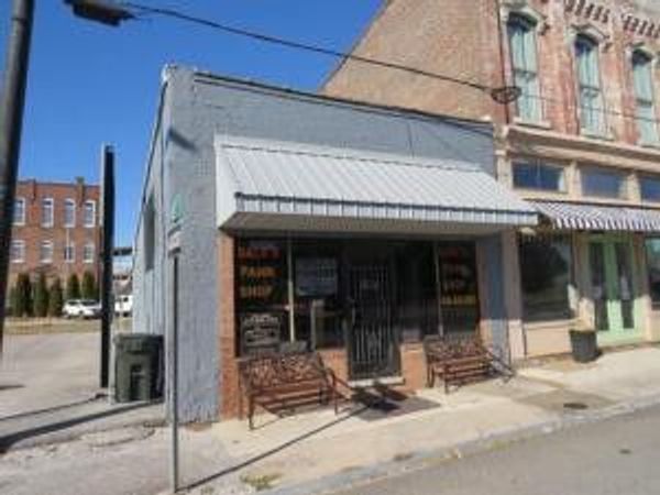 603 S Virginia St , Hopkinsville, KY 42240