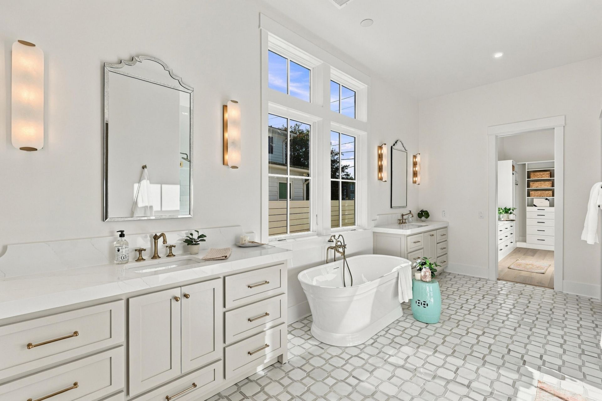 303 Hibben Street Photo 30