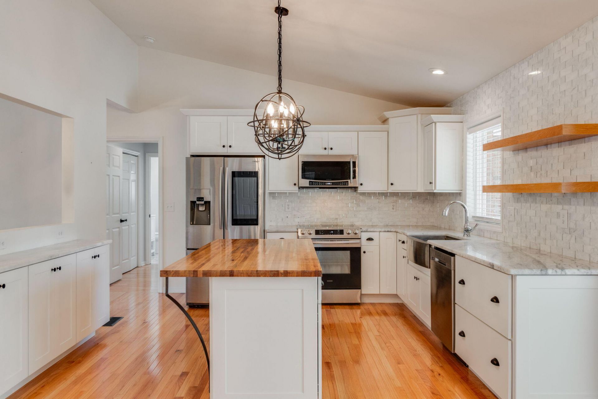 370 Chapel Creek Drive Photo 15