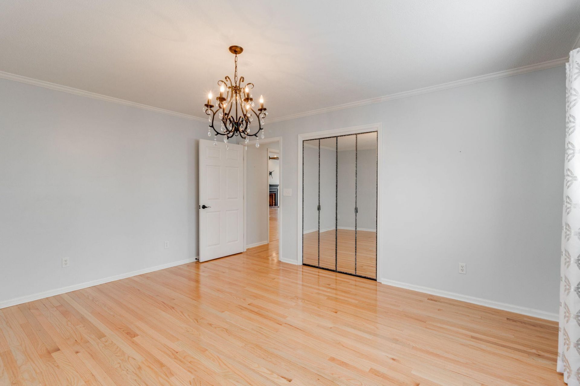 370 Chapel Creek Drive Photo 30