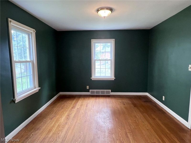 350 Harter Avenue NW, Canton, OH 44708 Photo 9