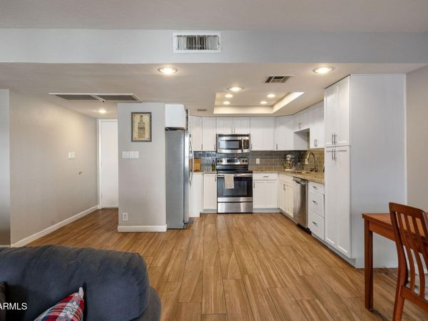 7940 E CAMELBACK Road, Unit 205, Scottsdale, AZ 85251