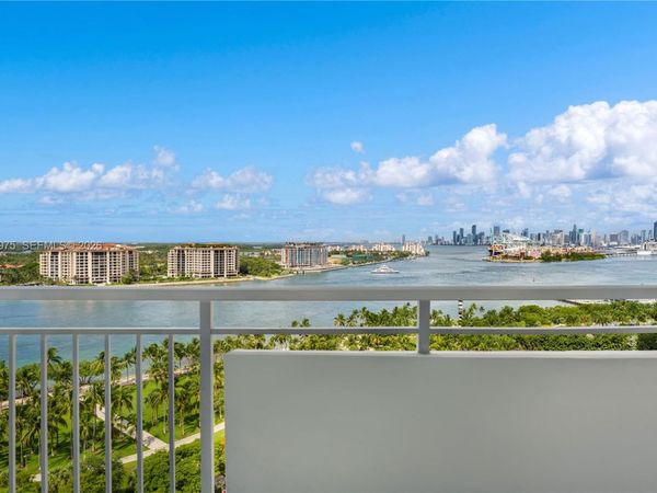 400 S Pointe Dr , Unit 1805, Miami Beach, FL 33139