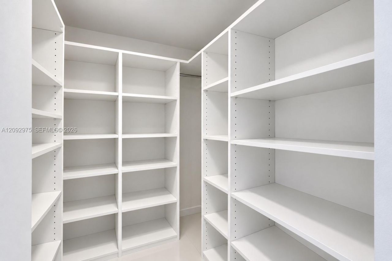 400 S Pointe Dr, Unit 1805, Miami Beach, FL 33139 Photo