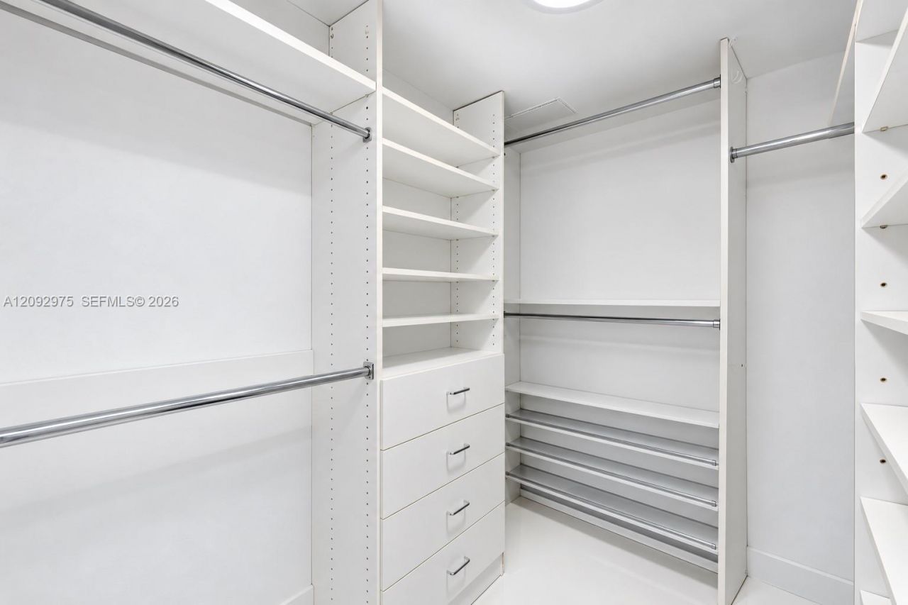 400 S Pointe Dr, Unit 1805, Miami Beach, FL 33139 Photo
