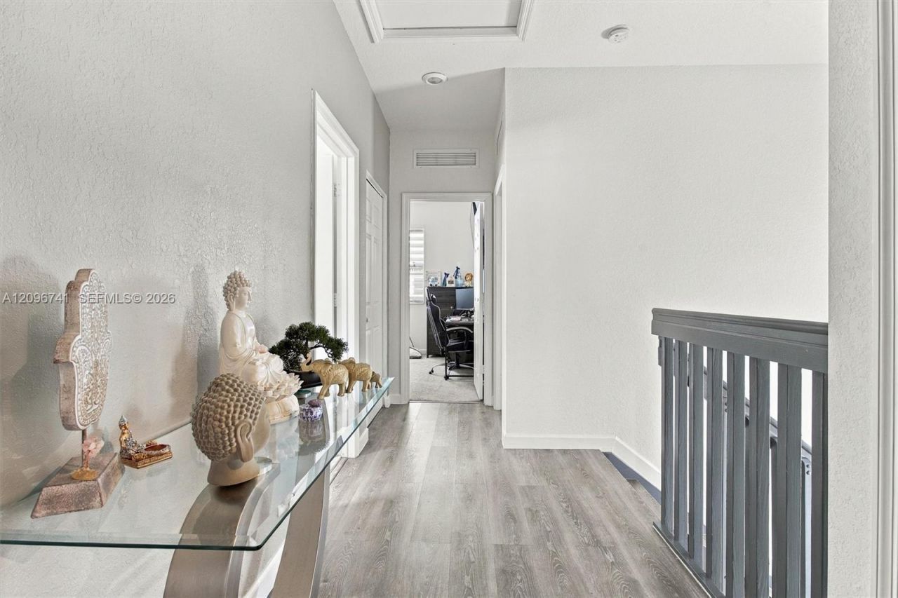 3419 W 109th Pl , Hialeah, FL 33018 Photo