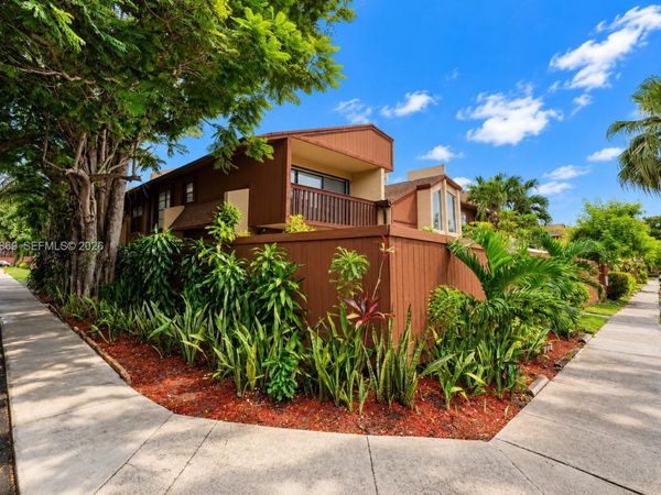 7103 SW 115th Pl, Unit B26, Miami, FL 33173