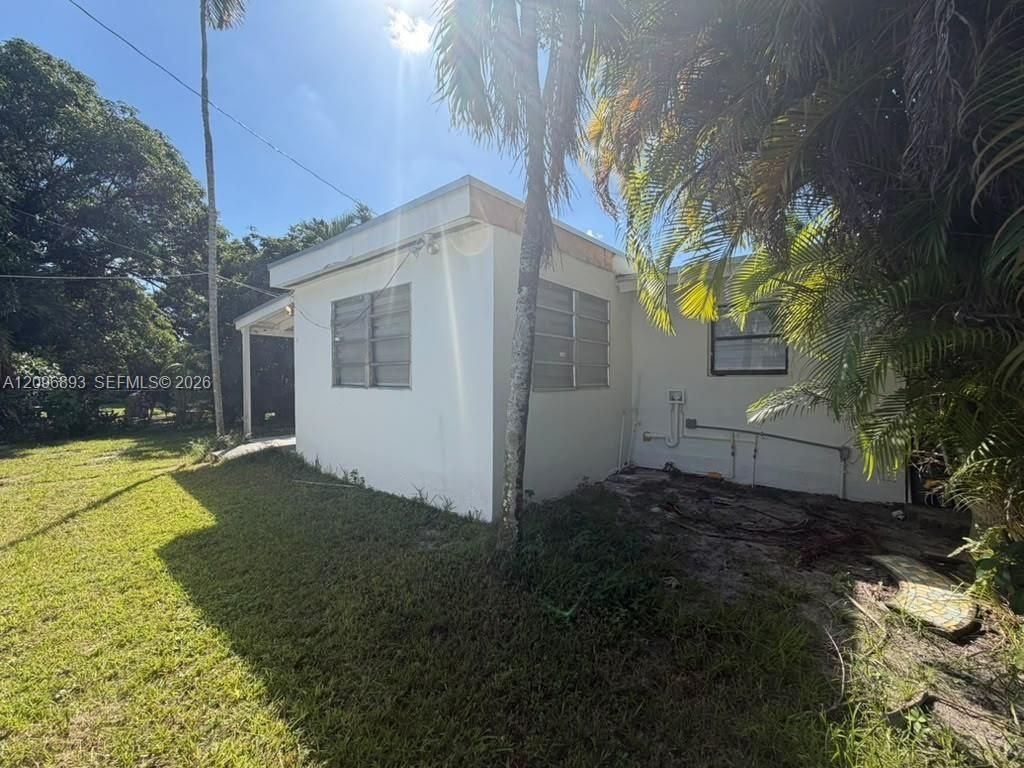 6871 SW 37th St , Unit B, Miami, FL 33155 Photo
