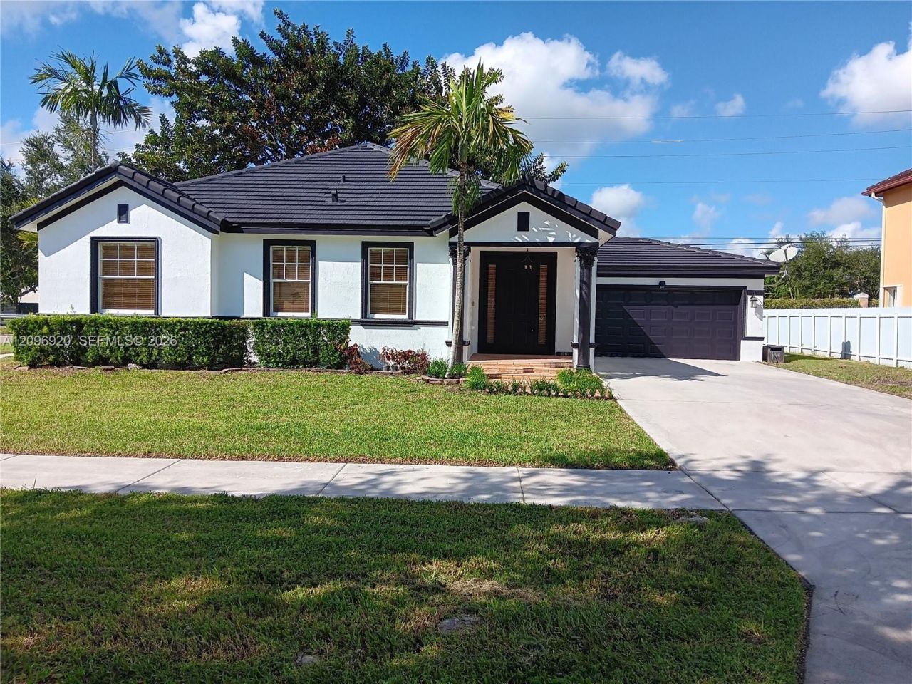 12971 SW 200th Ter, Miami, FL 33177 Photo