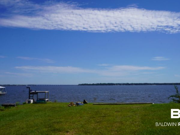 2106 Club House Drive, Lillian, AL 36549