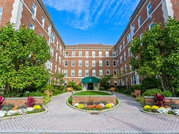 111 7th Street , Unit 404, Garden City, NY 11530