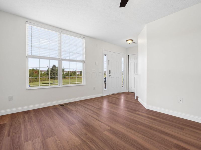 7003 Pleasant Colony Way, Unit 14, New Albany, OH 43054 Photo 6