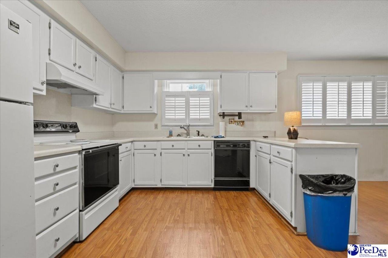 630 E Pigg St Photo 14