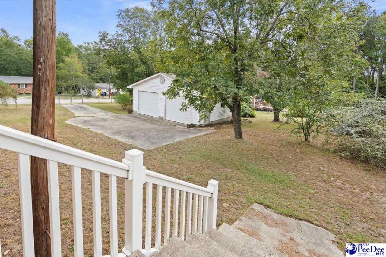 630 E Pigg St Photo 26