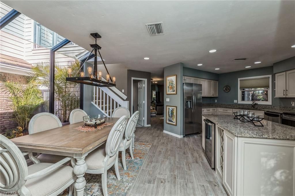 6652 Trident Way, Unit J-1, Naples, FL 34108 Photo