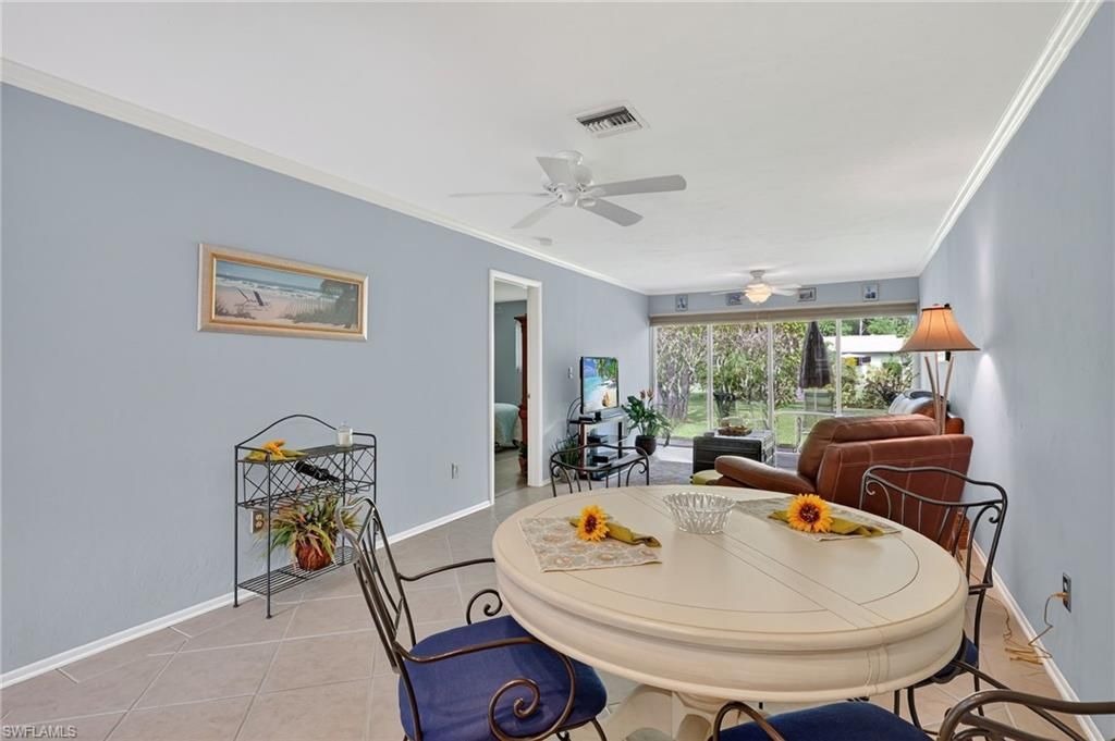 1009 Pine Isle Ln, Unit 1009, Naples, FL 34112 Photo