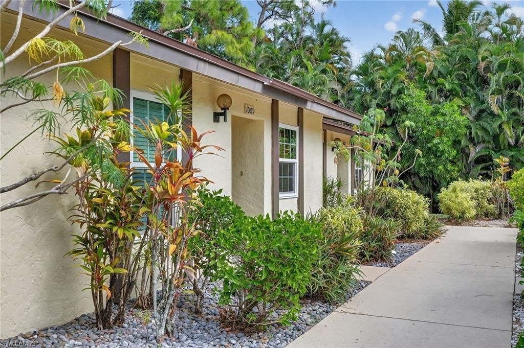 1009 Pine Isle Ln, Unit 1009, Naples, FL 34112 Photo