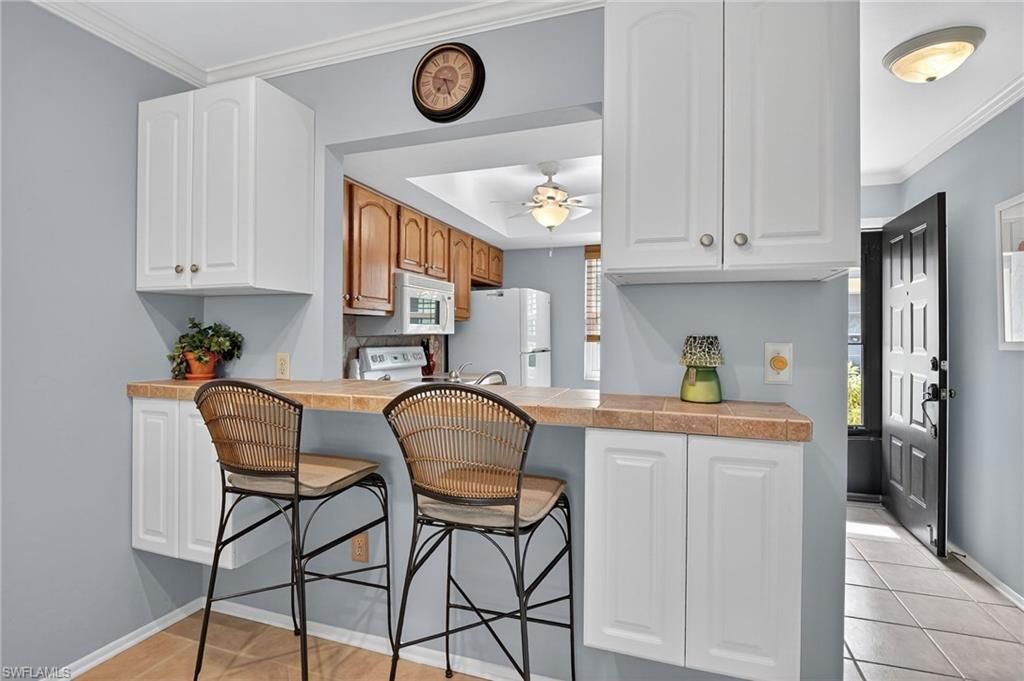 1009 Pine Isle Ln, Unit 1009, Naples, FL 34112 Photo
