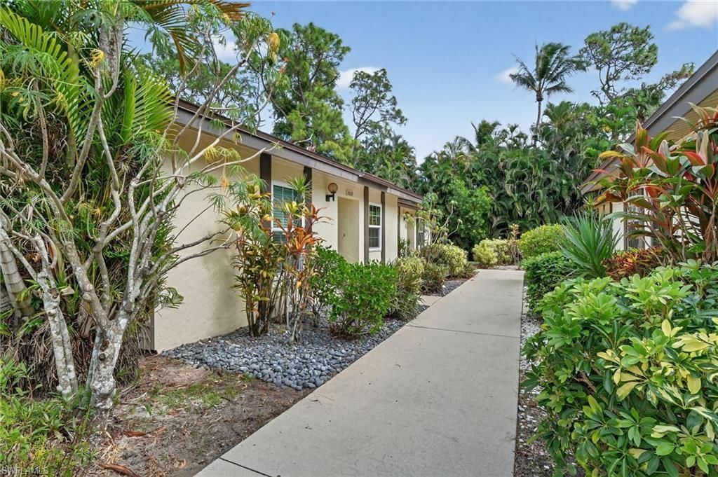 1009 Pine Isle Ln, Unit 1009, Naples, FL 34112 Photo