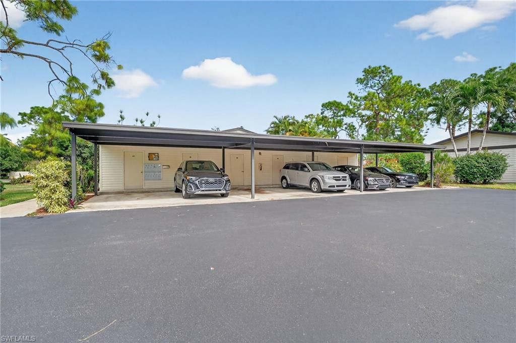 1009 Pine Isle Ln, Unit 1009, Naples, FL 34112 Photo