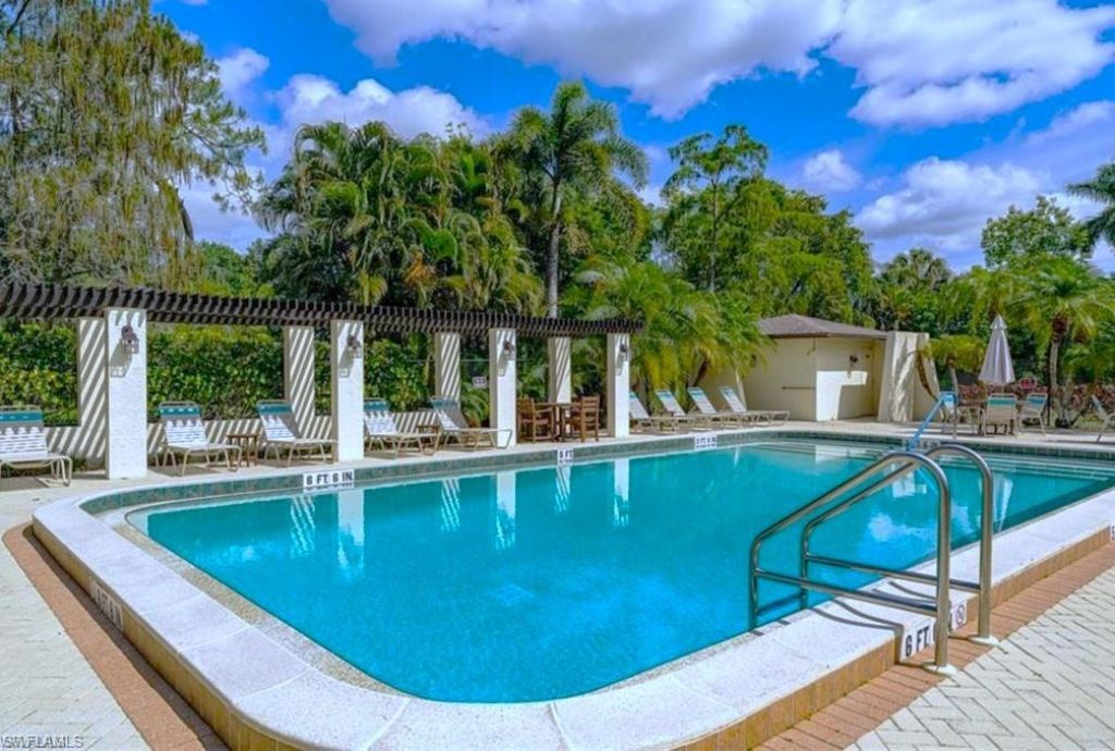 1009 Pine Isle Ln, Unit 1009, Naples, FL 34112 Photo