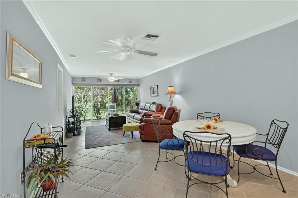 1009 Pine Isle Ln, Unit 1009, Naples, FL 34112 Photo