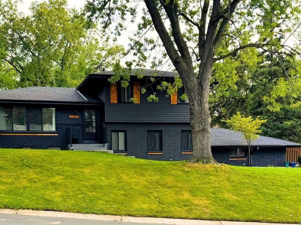 1100 Pierce Terrace NE, Columbia Heights, MN 55421