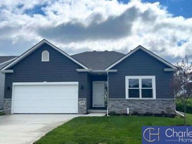 11704 S 54th Street, Bellevue, NE 68133
