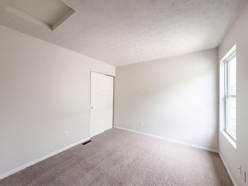 3841 Bay Village Street, Columbus, OH 43232 Photo 7