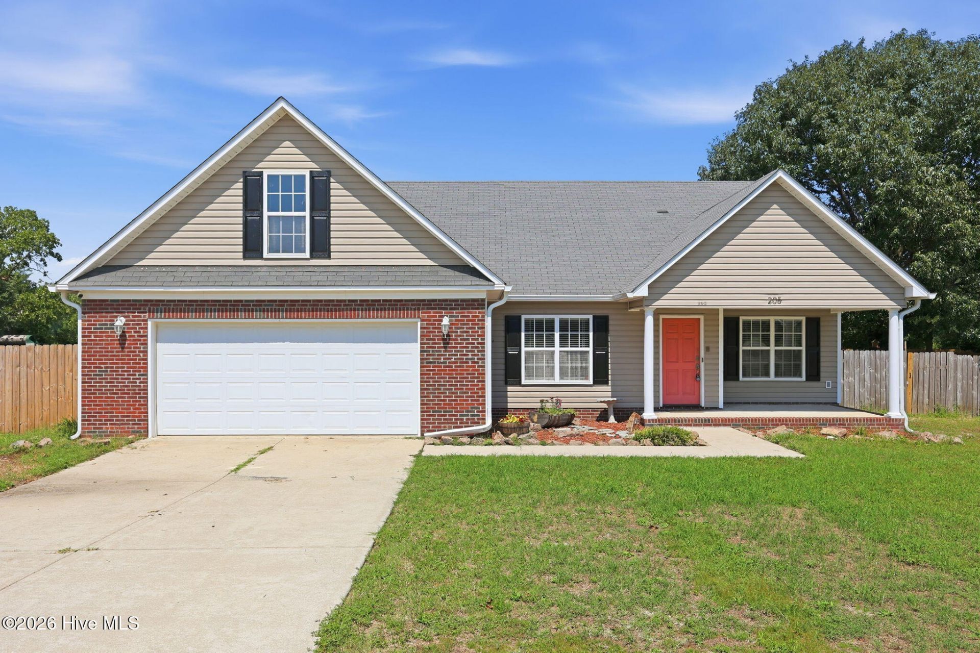 205 Bonney Lane, Fayetteville, NC 28306 Main Photo