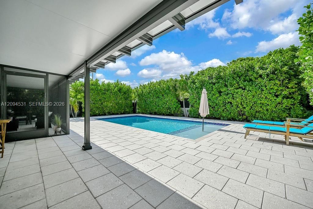 8574 SW 211th Ter, Cutler Bay, FL 33189 Photo