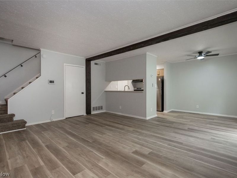 550 Turney Road, Unit C, Bedford, OH 44146 Photo 6