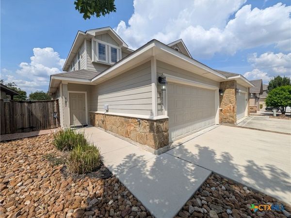 727 Gristmill Drive, New Braunfels, TX 78130