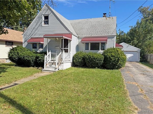 127 65th Street , Niagara Falls, NY 14304
