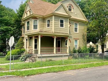 329 Salt Springs Road, Syracuse, NY 13224