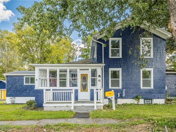 42 Walnut Street N, Waterloo, NY 13165